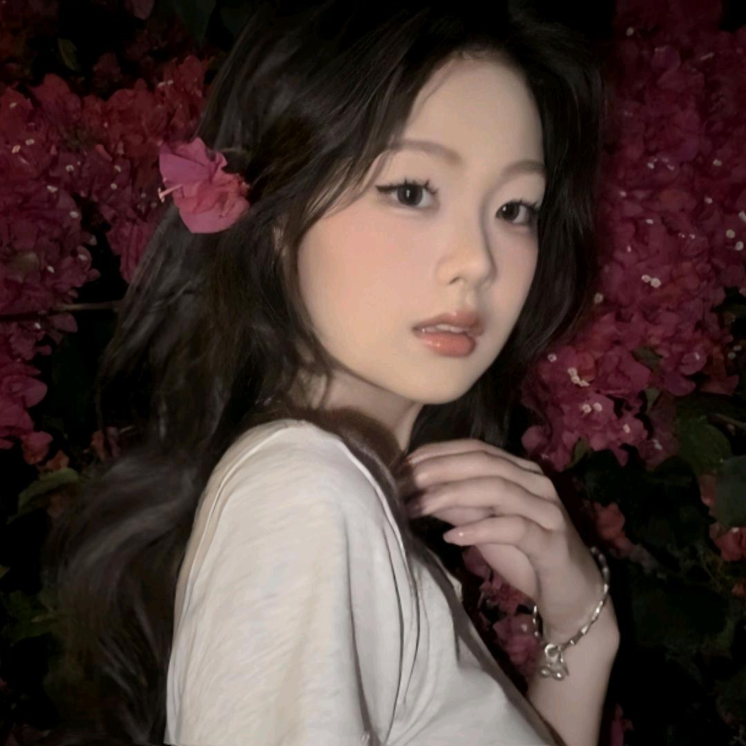 小y同学.