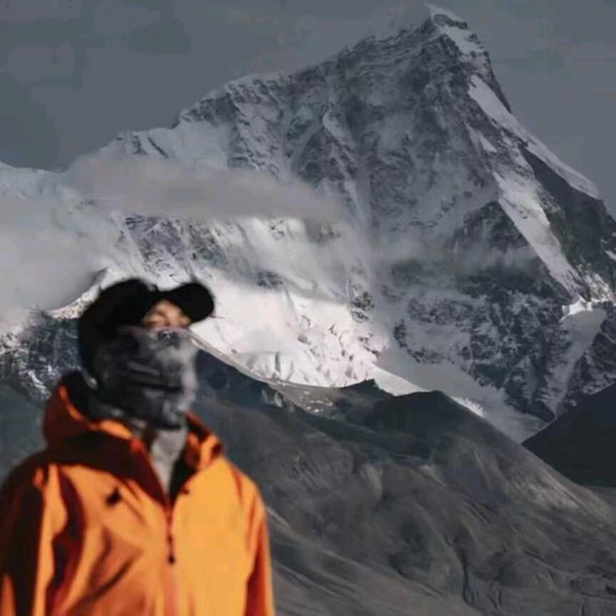 L  ￴￴ ￴  ￴￴