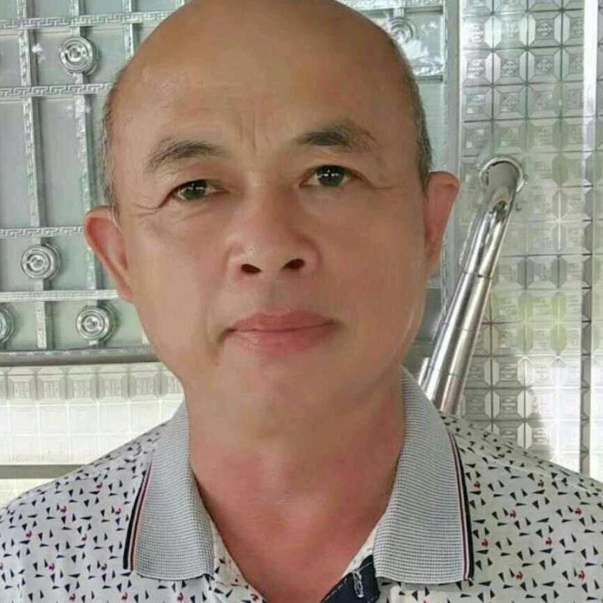 詹海宝（唱歌主播，每天18：30开播）