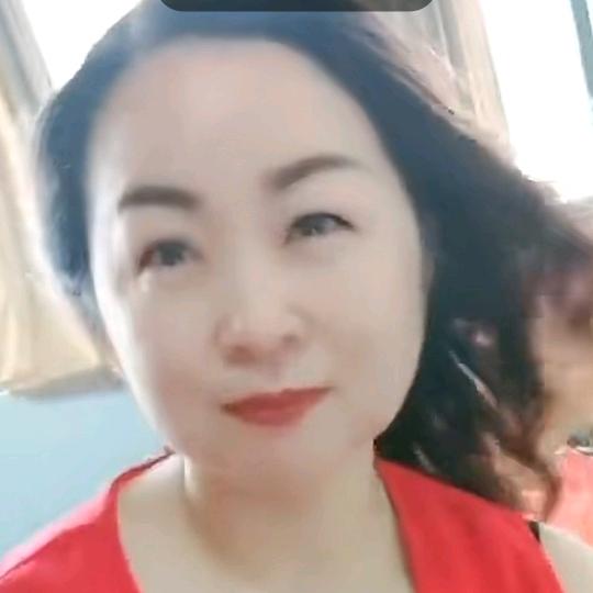 曹萍