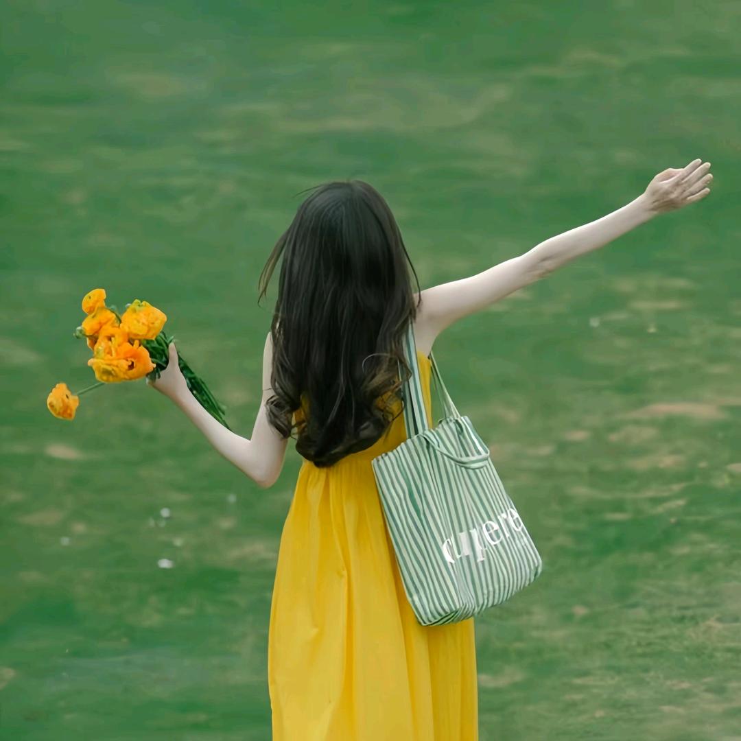 今天要早点睡呀哈哈