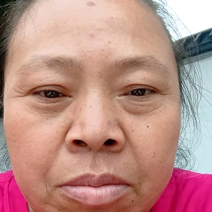姐就是女王《每晚九点直播》