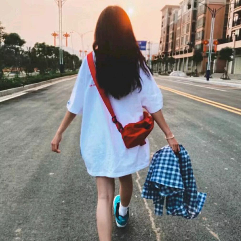 林间游鬼.