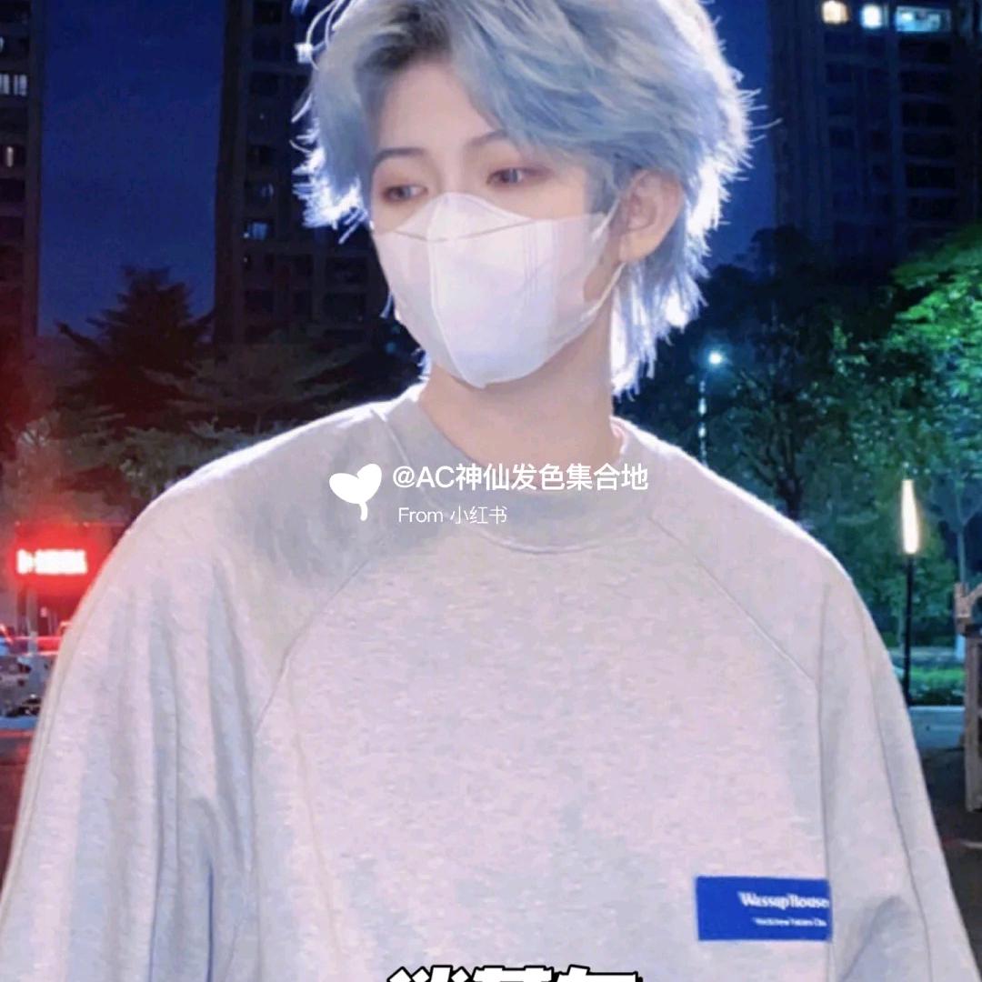 孤寂少年