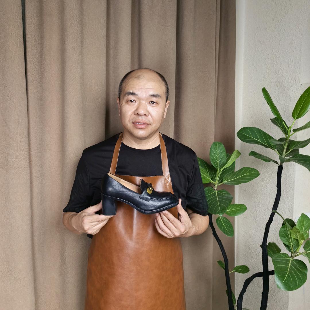 实在先生女鞋