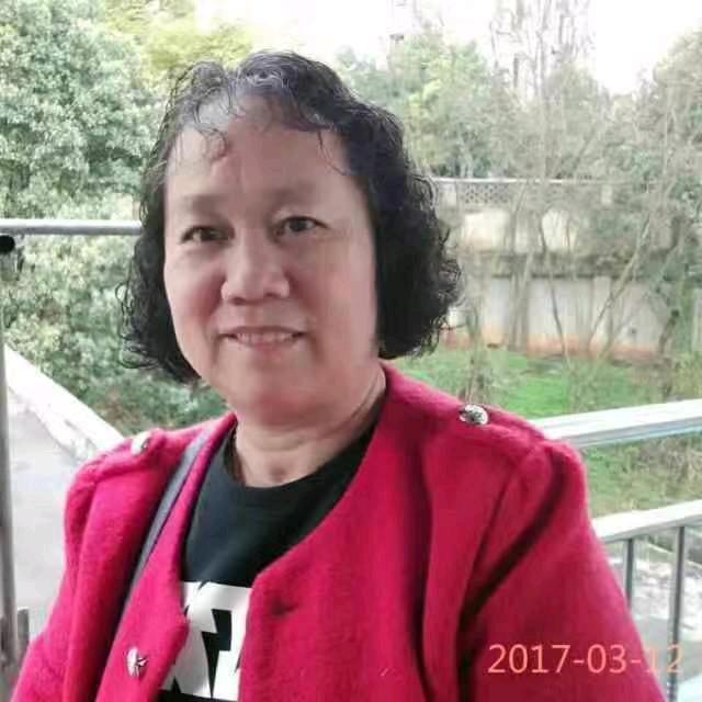 李小艳