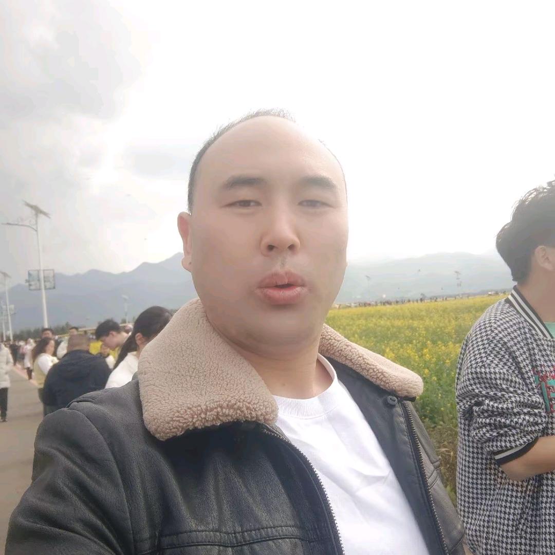 劉闲