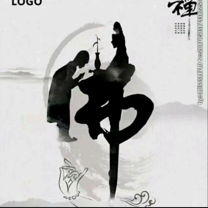 收库存衣服的青哥