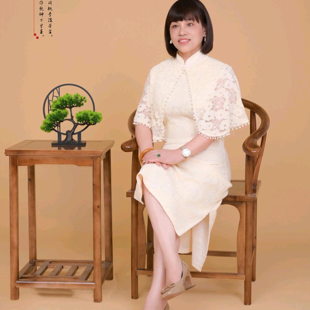 倾我自城