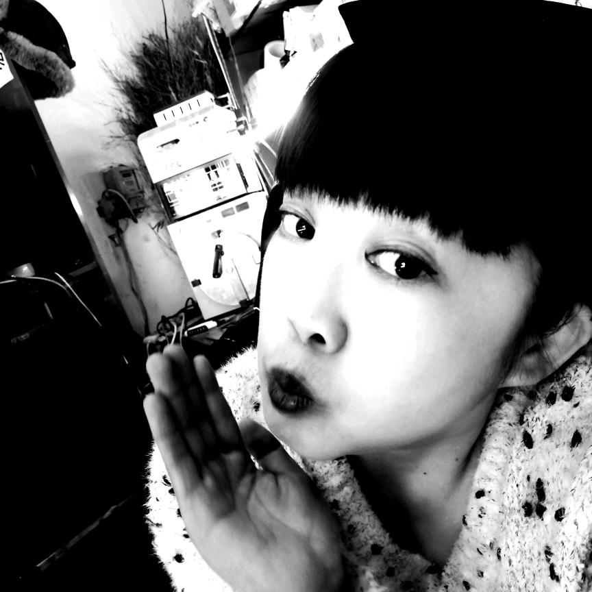 木  子   李