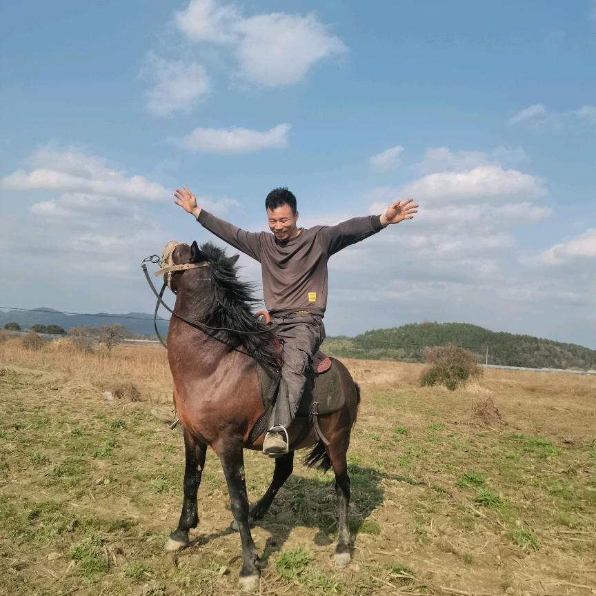 广昌养羊小李～～流动烤全羊