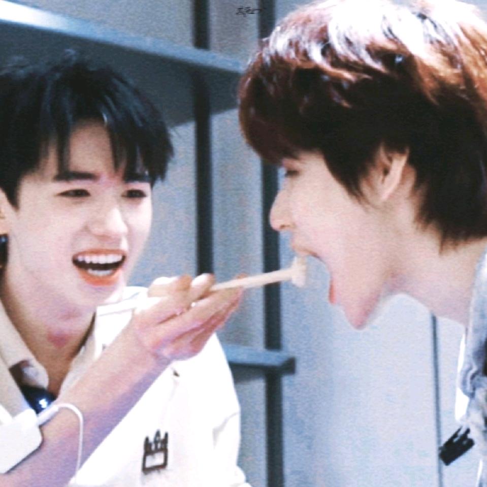 轩轩爱上源源🍭