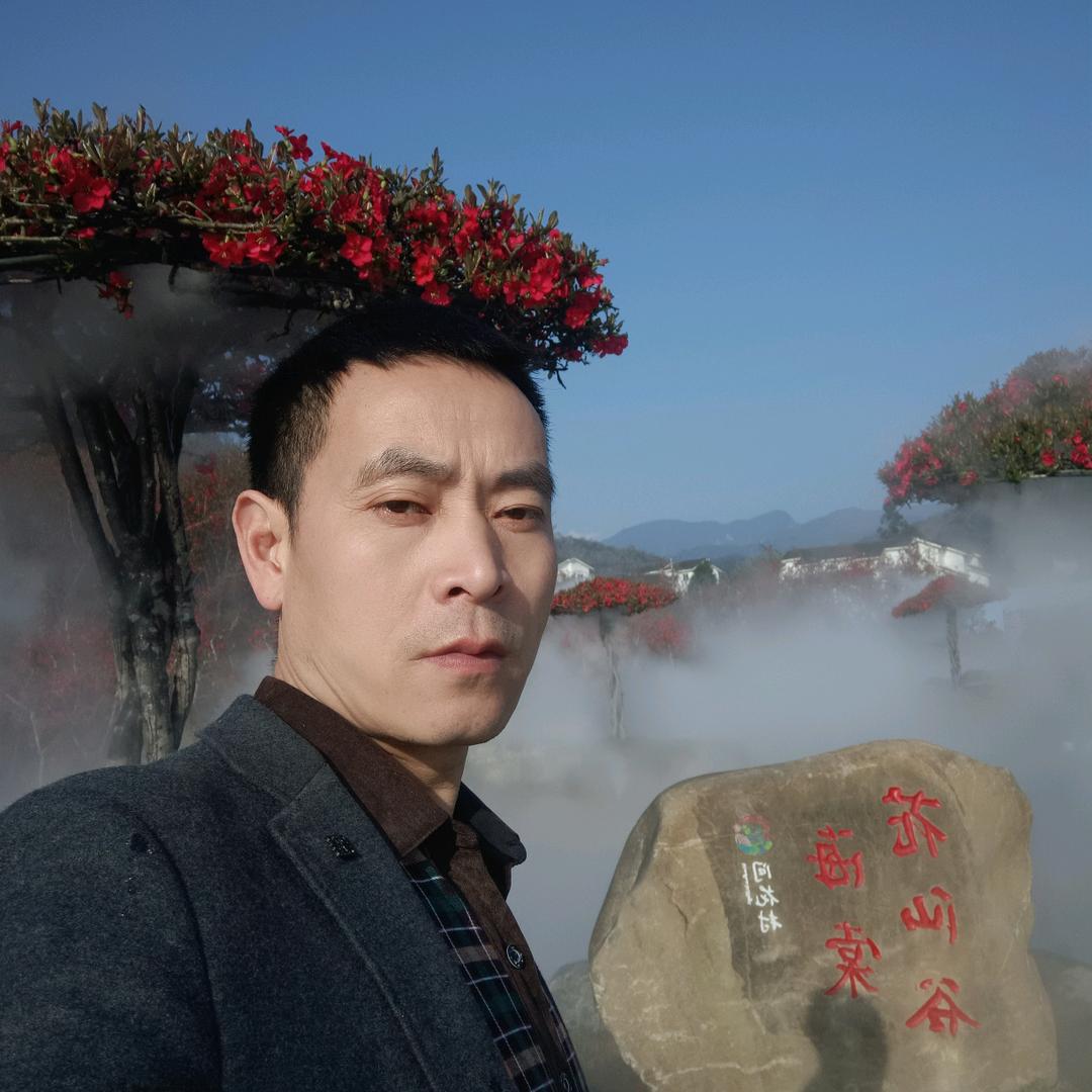 love大师兄 长途短途包车