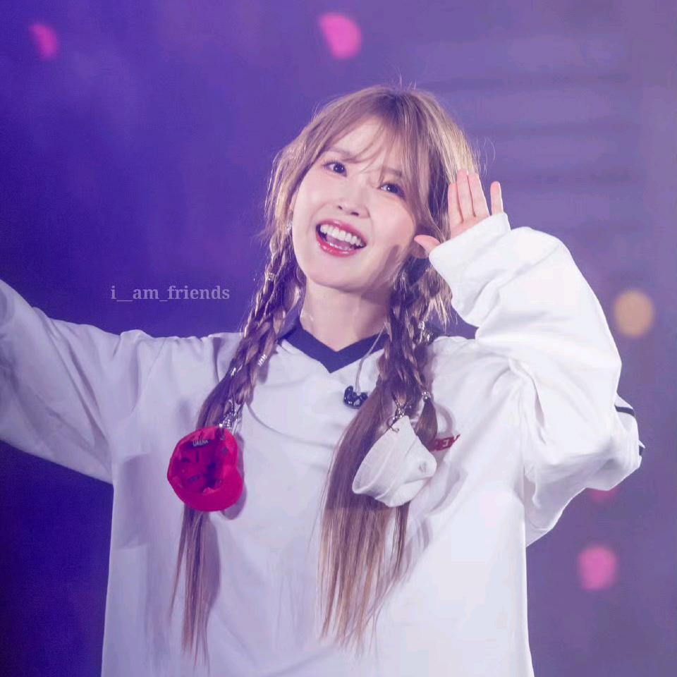 IU知恩呐🥰