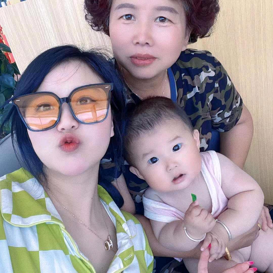 AA开心快乐每一天
