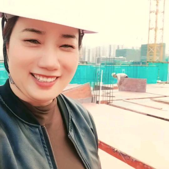 @英姐