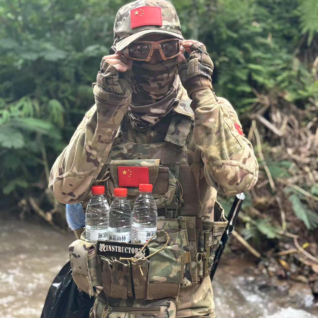 修为@雨林探险者团队