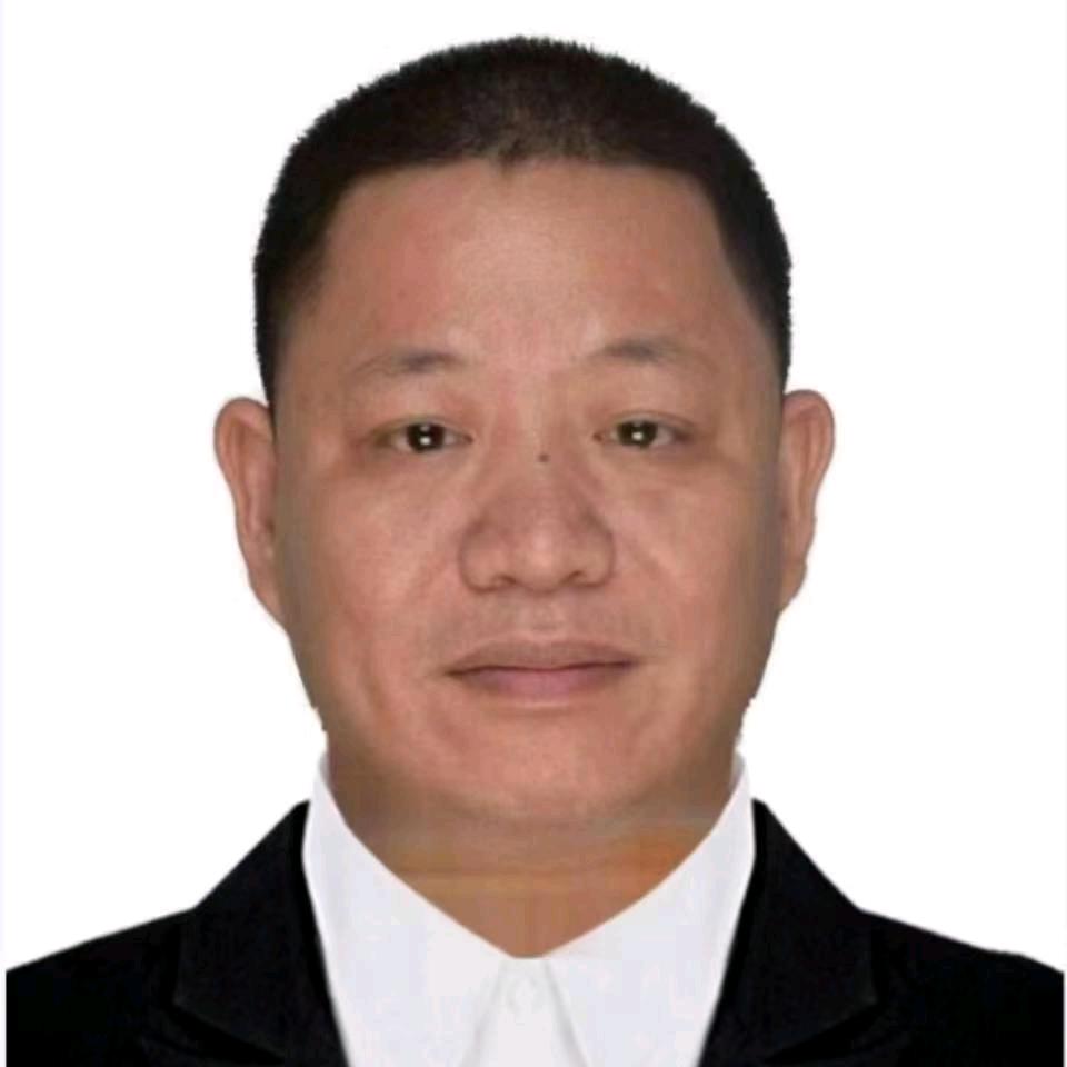 笑容易被人发现