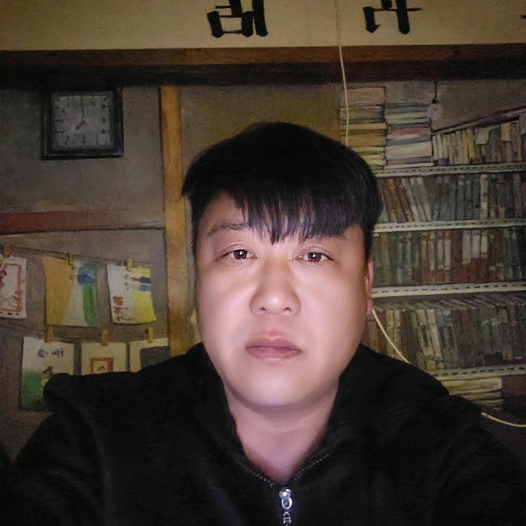 李海新