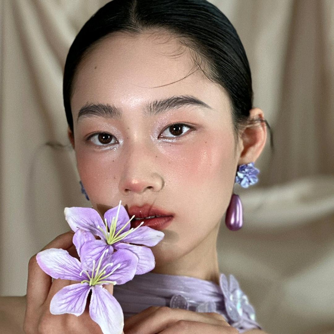 燕双鹰的張藝馨