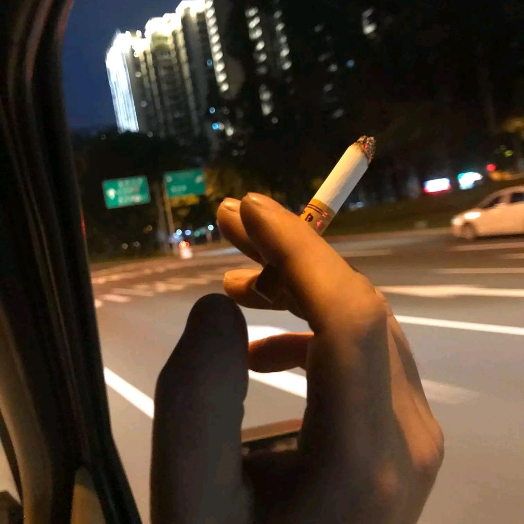 ཽ࿆谋财💰渡余生࿐《范先生》