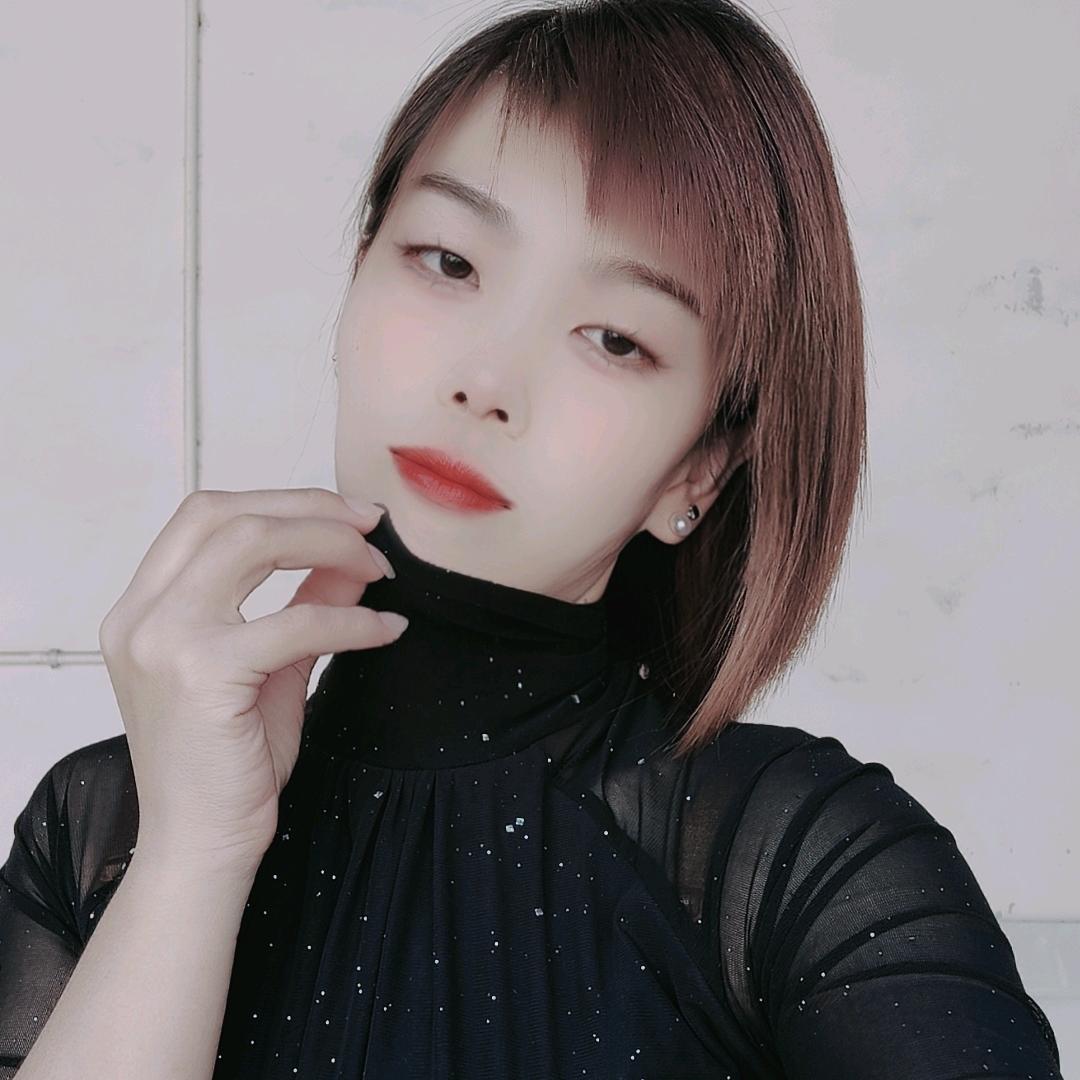 爱跳舞的小姐姐😍