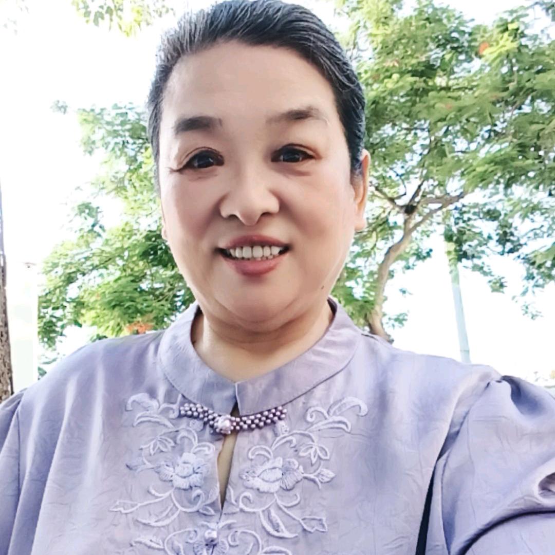 鲁姐:下午2:10开播