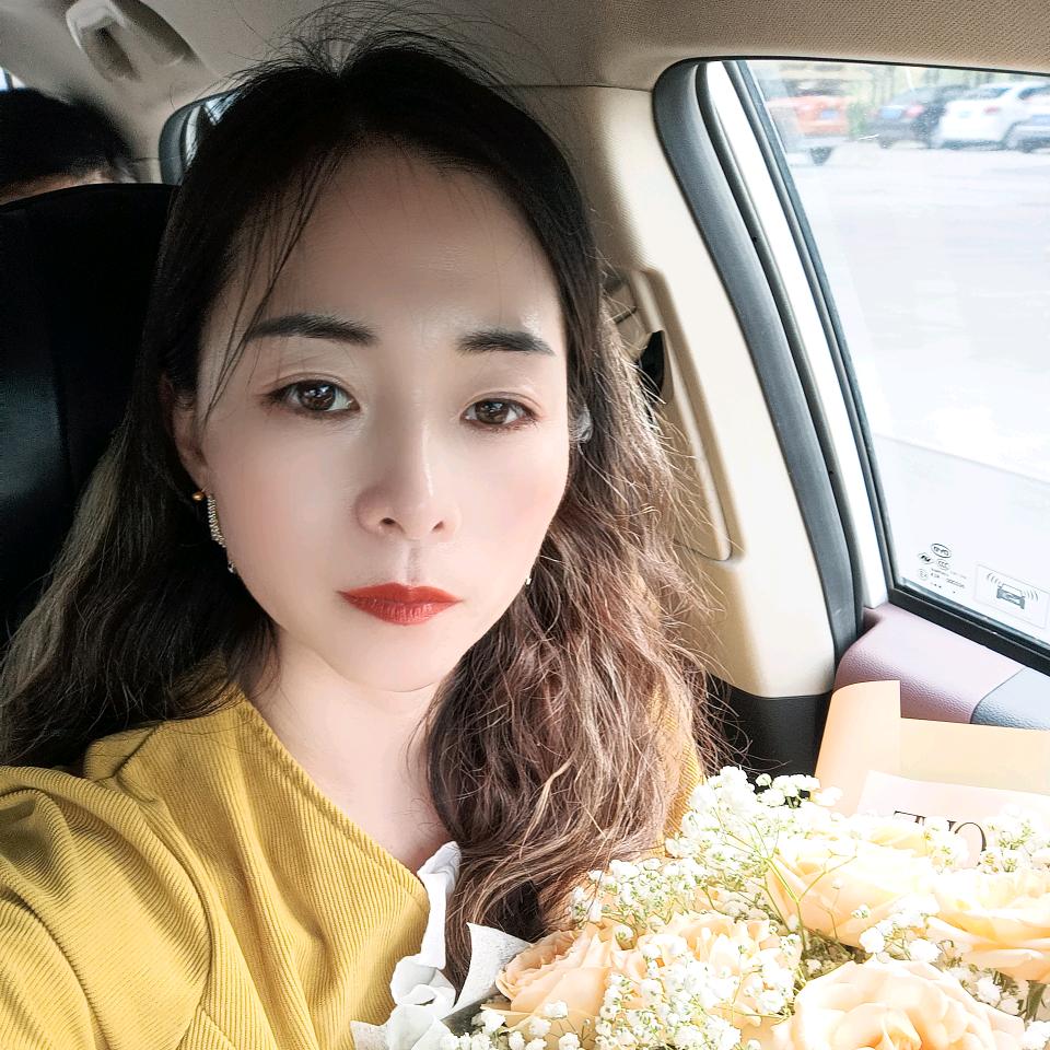 冰姐飞扬跋扈