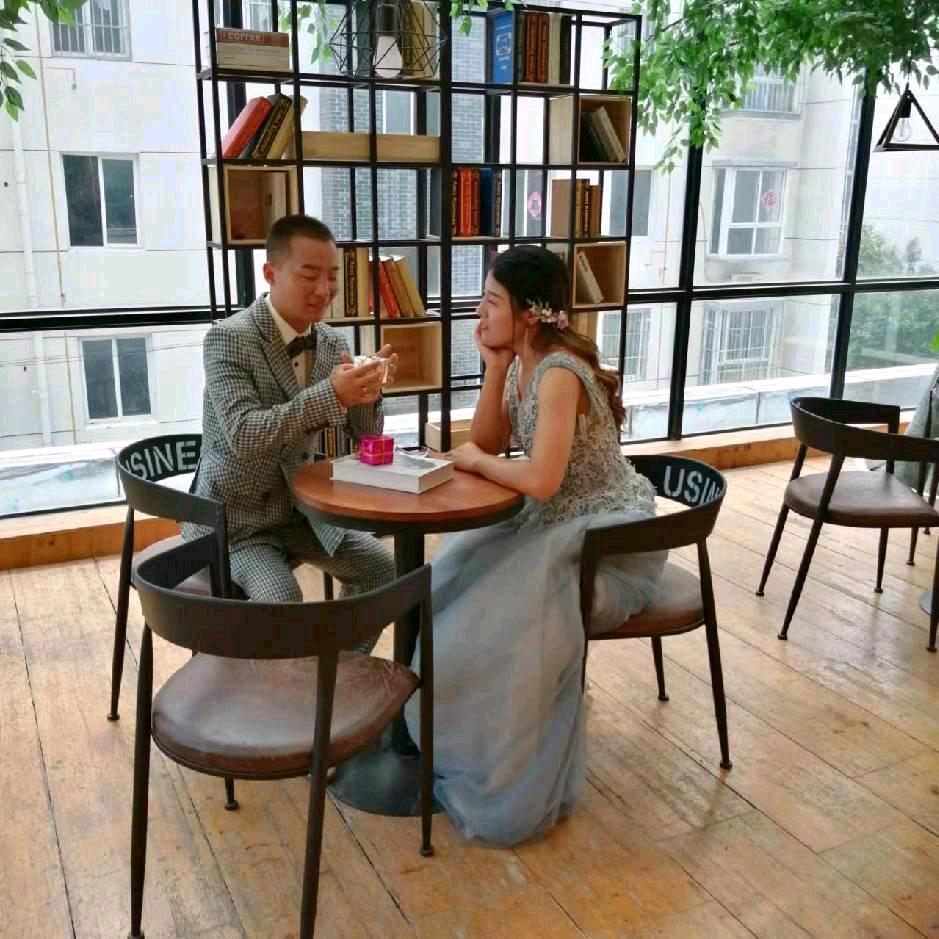 奶茶一杯