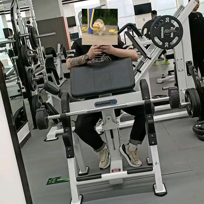 嘉琪¥