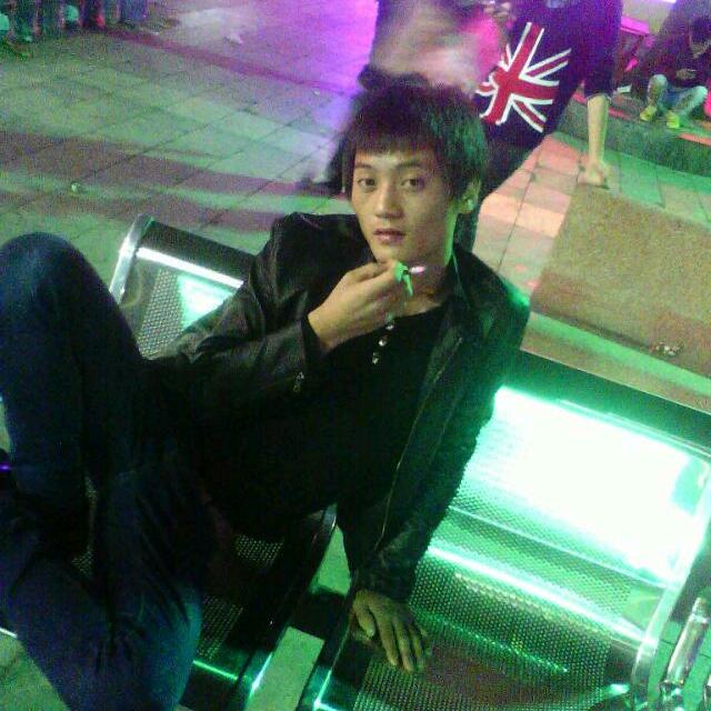 张大灬人
