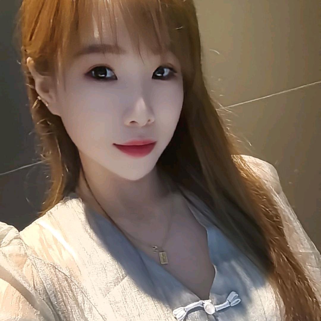 ꧁༺木子༻꧂
