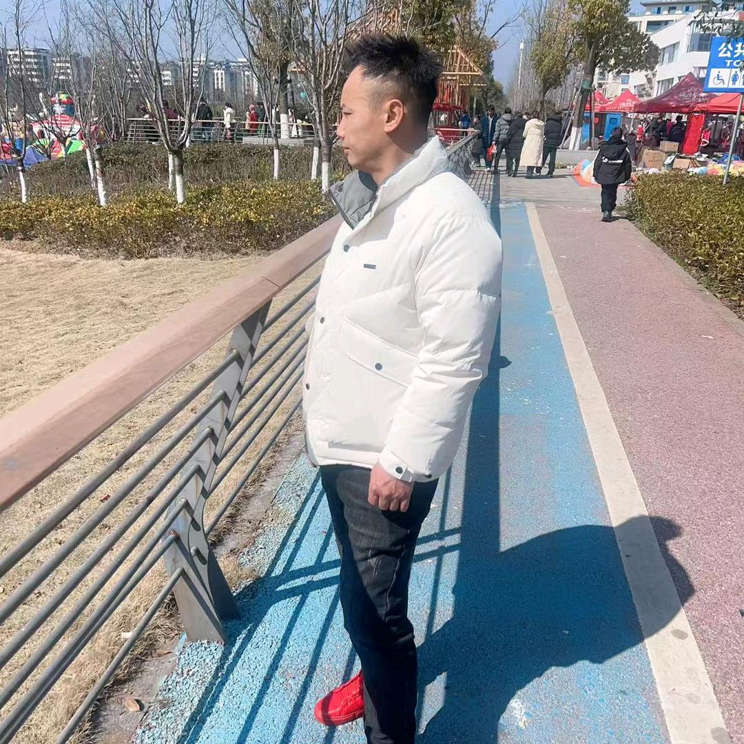 干工程的小伙子