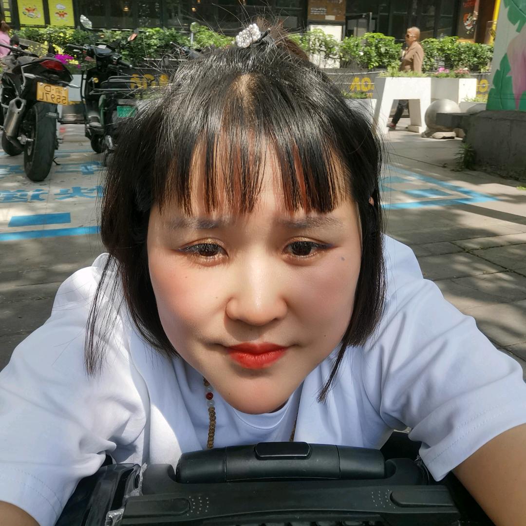 芦山丹丹小吃店