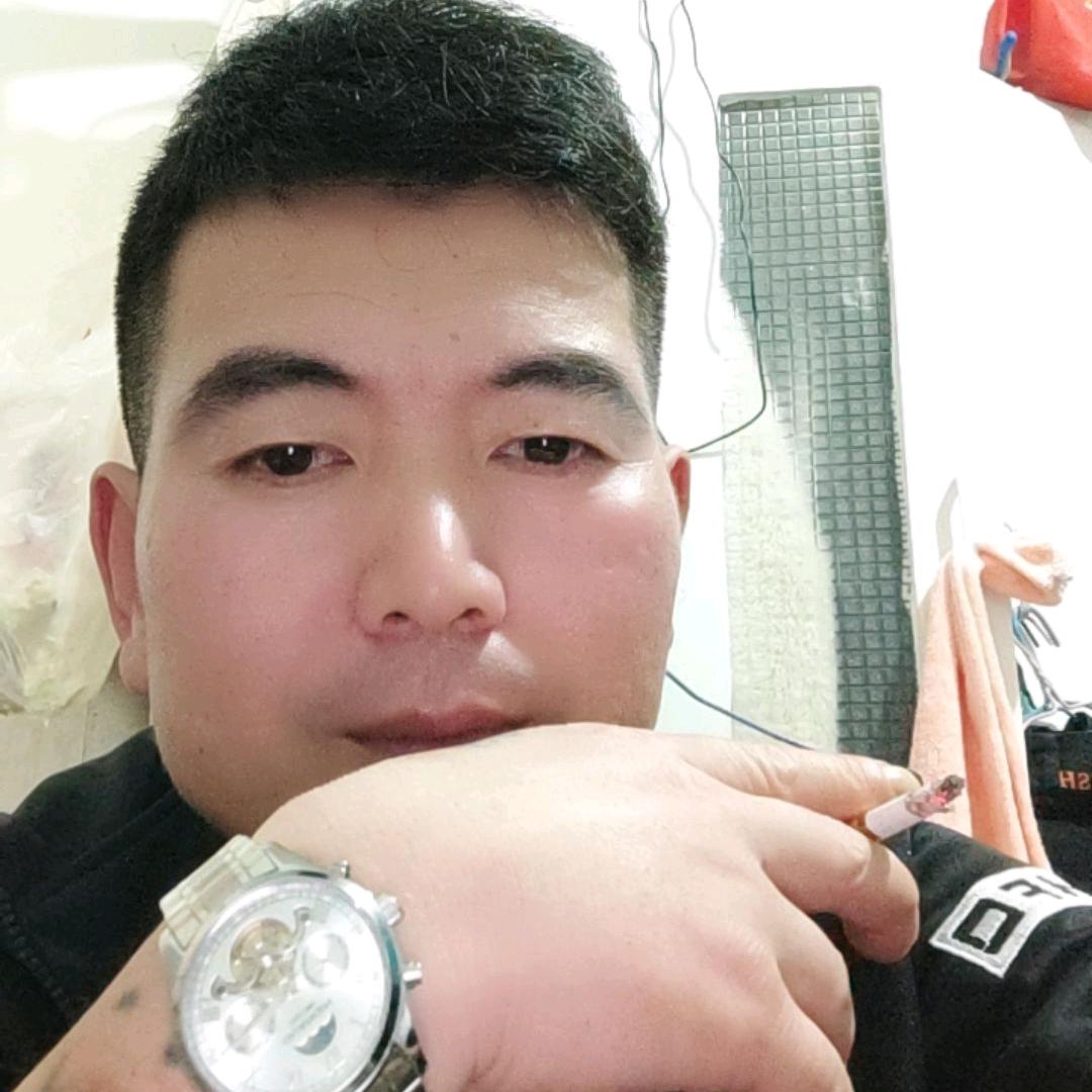 梁攀攀