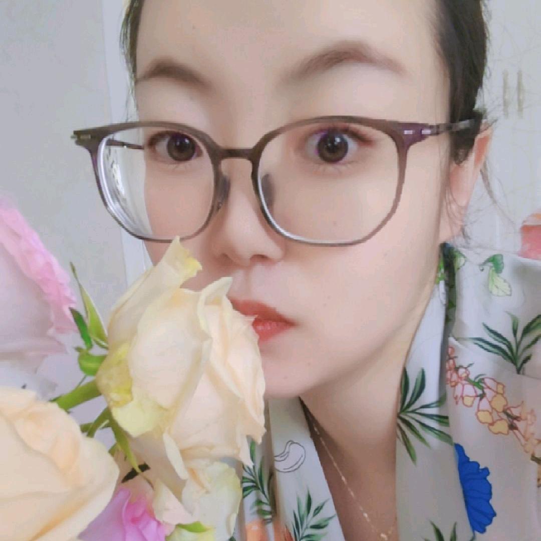 刘芸彤