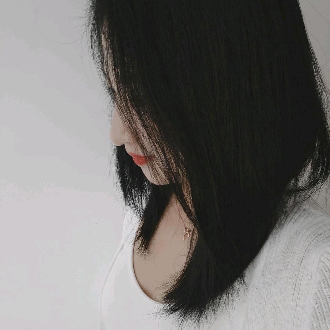 L 🎀