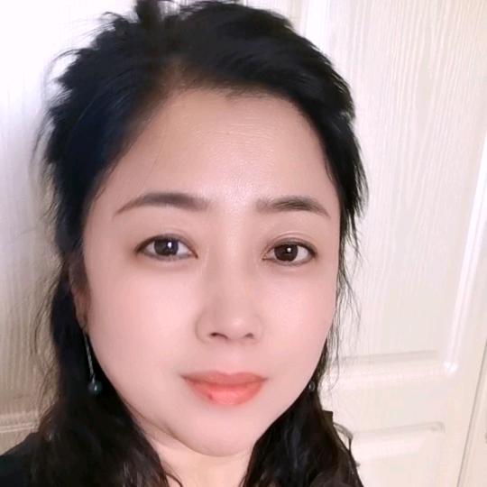 低调随和