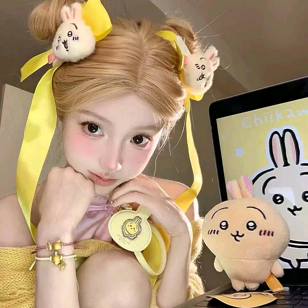 超乖的小财迷👧🏻✨:)