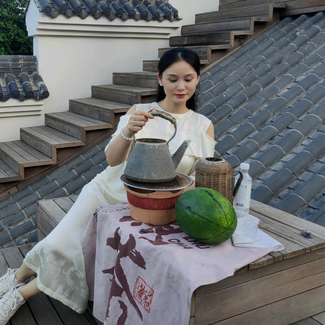 范小姐