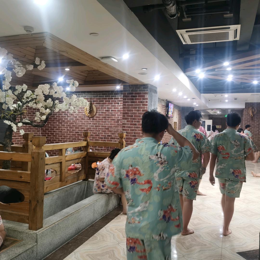 伟哥时间汗蒸会所