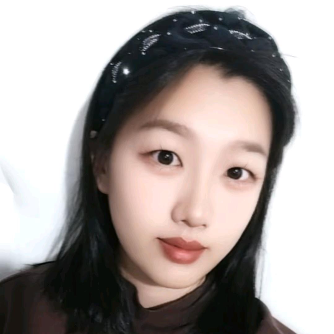 同龄人