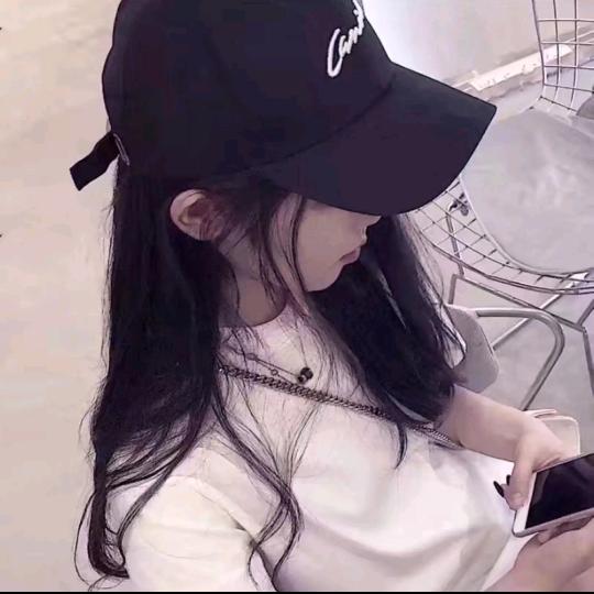 衣時尚服饰