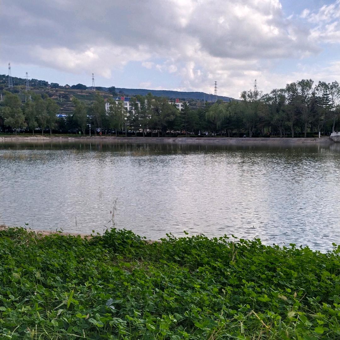 蔚蓝的天空@没有我的翅膀