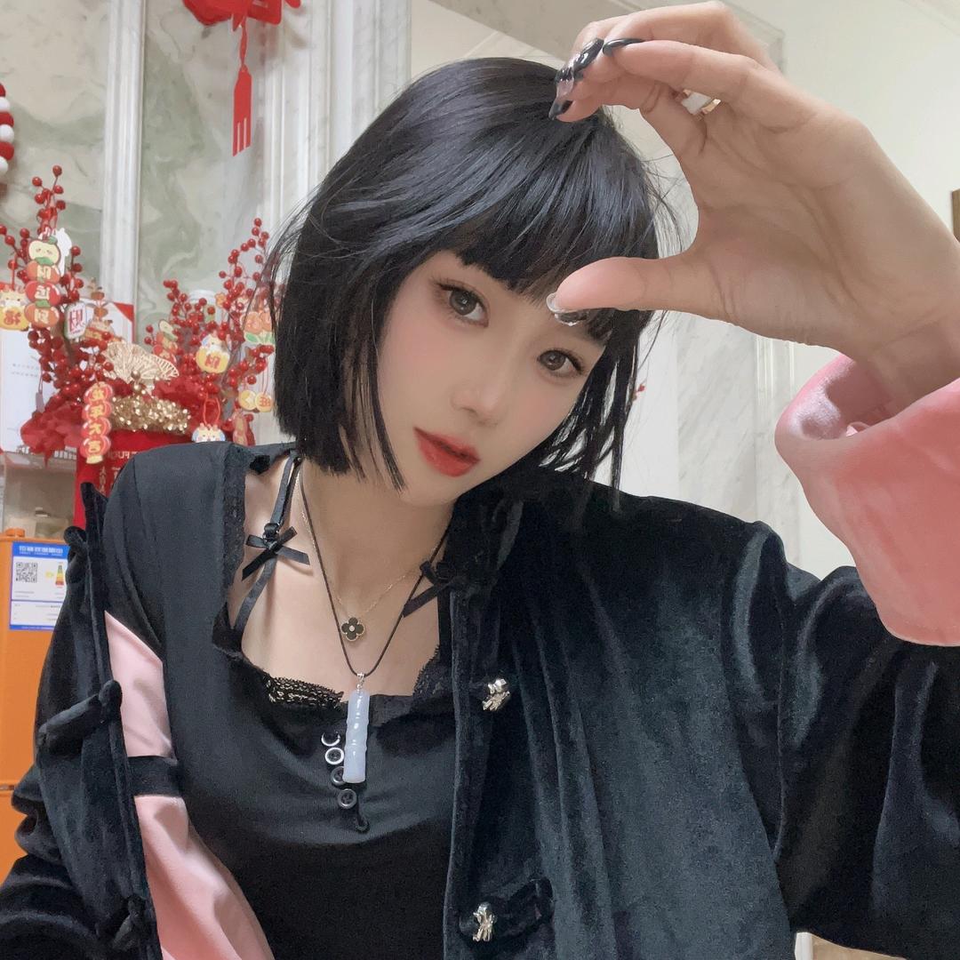 郑六六很六