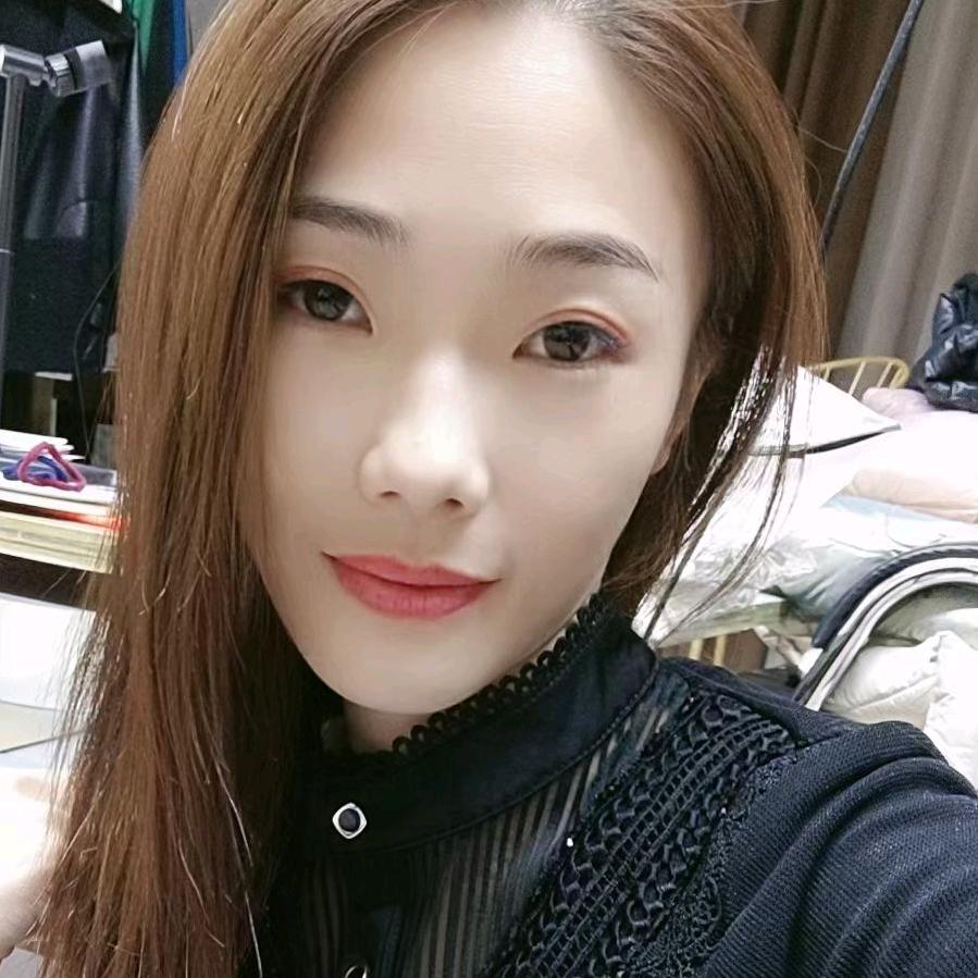 依衣不舍女装工厂店