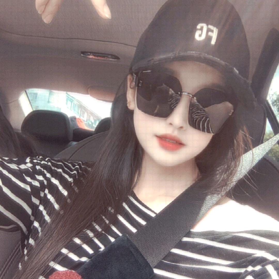 Lⁱ·ᰔᩚLⁱ·ᰔᩚ