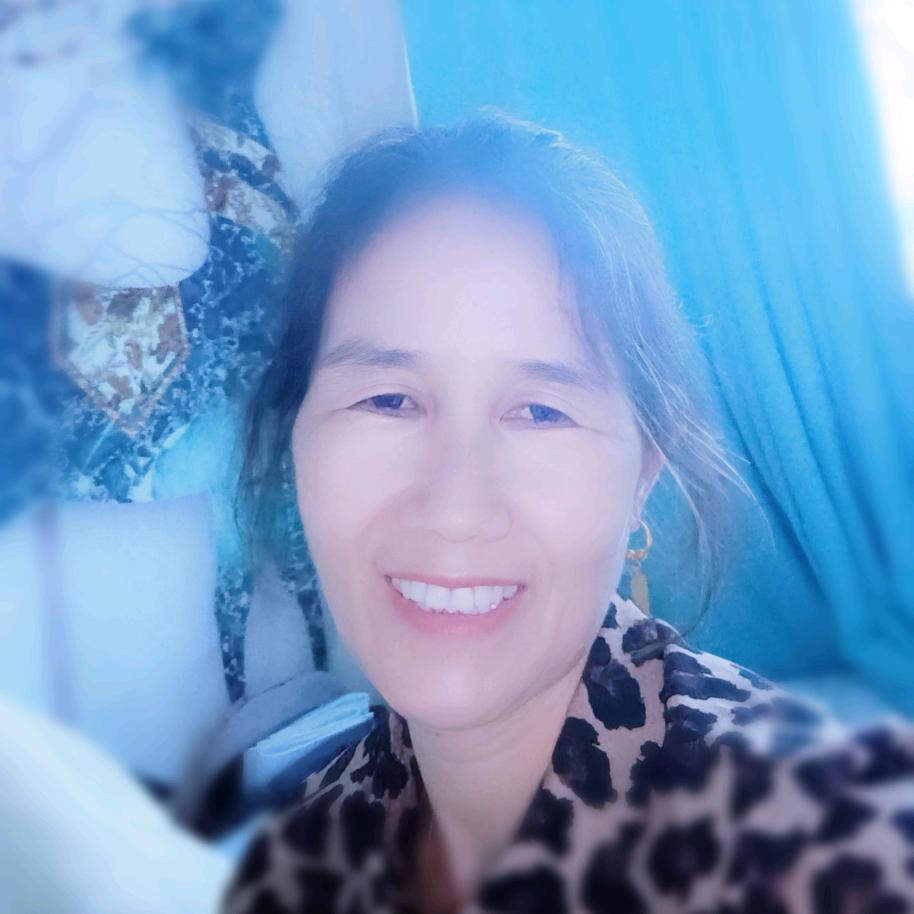 客田长霞酥食灰豆腐