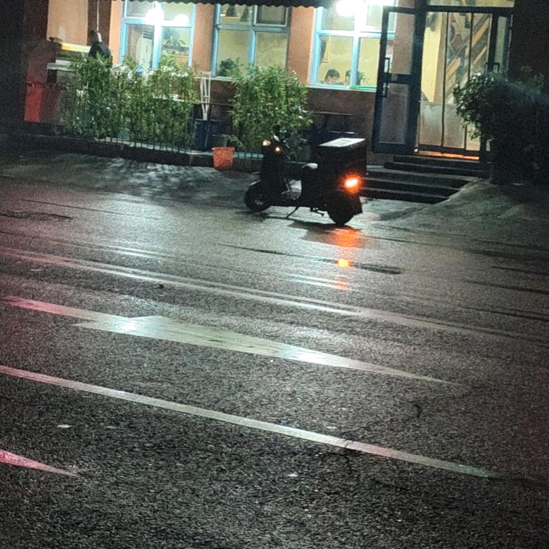 孤帆鹤影