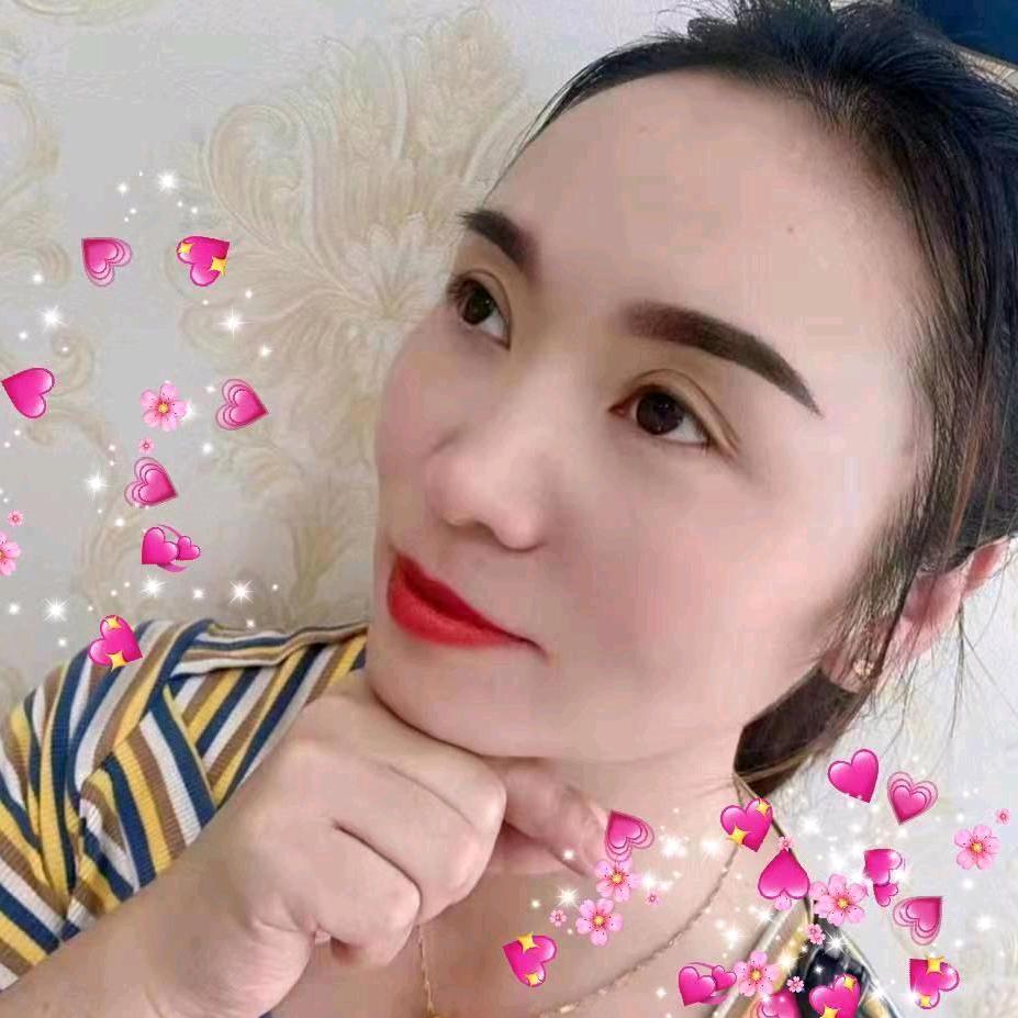 新邵和裕国际姣姣